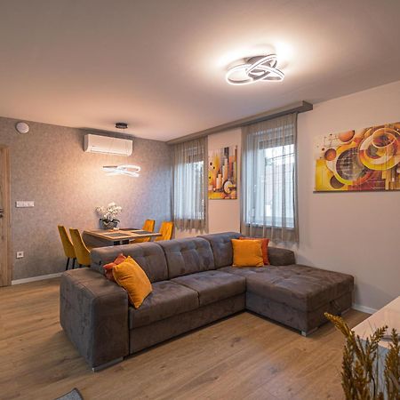 Melomi 1 Apartman Sárvár Exteriér fotografie